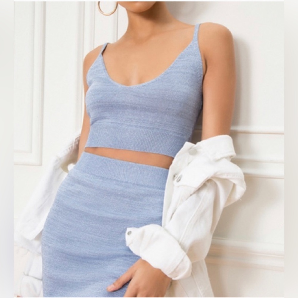 Super down 2 piece sparkly blue set | like new